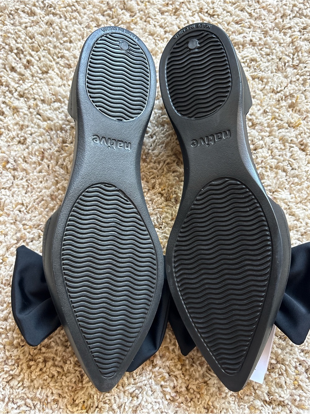 Beth Richards x Native Women's Black Audrey Bow Pointed Toe Flats 7 and 9 NWT - Picture 8 of 9